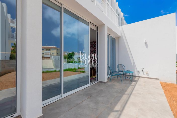 Image No.11-2 Bed Apartment for sale