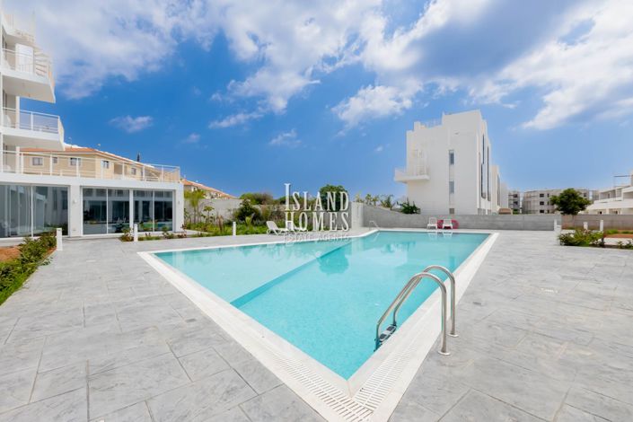 Image No.14-2 Bed Apartment for sale