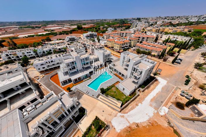 Image No.19-2 Bed Apartment for sale