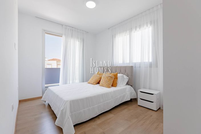 Image No.15-3 Bed Villa / Detached for sale