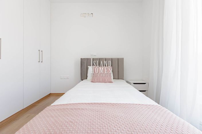 Image No.20-3 Bed Villa / Detached for sale