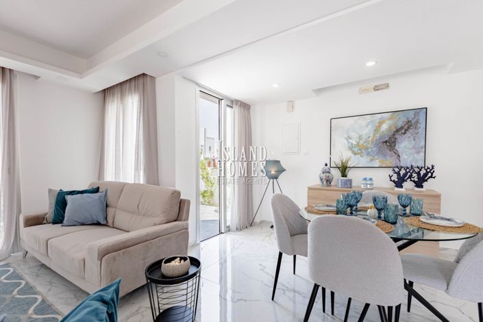 Image No.6-3 Bed Villa / Detached for sale