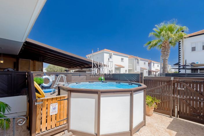 Image No.4-Maison de ville de 2 chambres à vendre à Frenaros