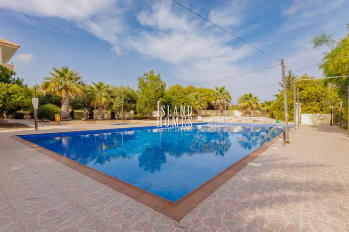 Image No.10-1 Bed Apartment for sale