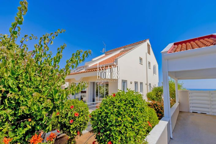 Image No.33-4 Bed Villa / Detached for sale