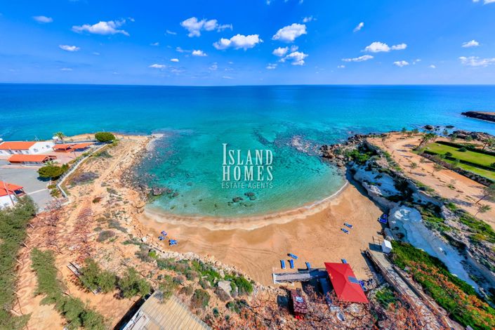 Image No.18-4 Bed Villa / Detached for sale