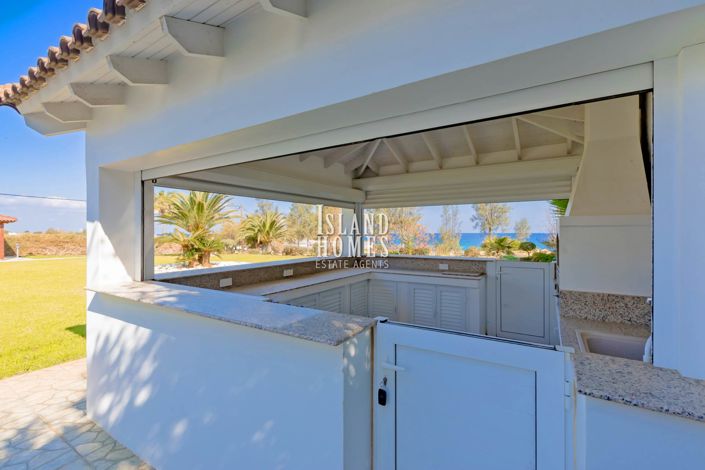 Image No.46-4 Bed Villa / Detached for sale