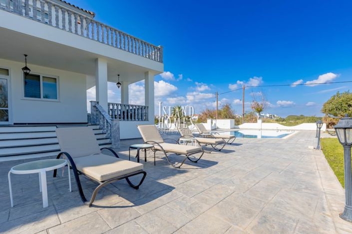 Image No.47-4 Bed Villa / Detached for sale