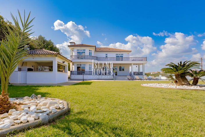 Image No.48-4 Bed Villa / Detached for sale