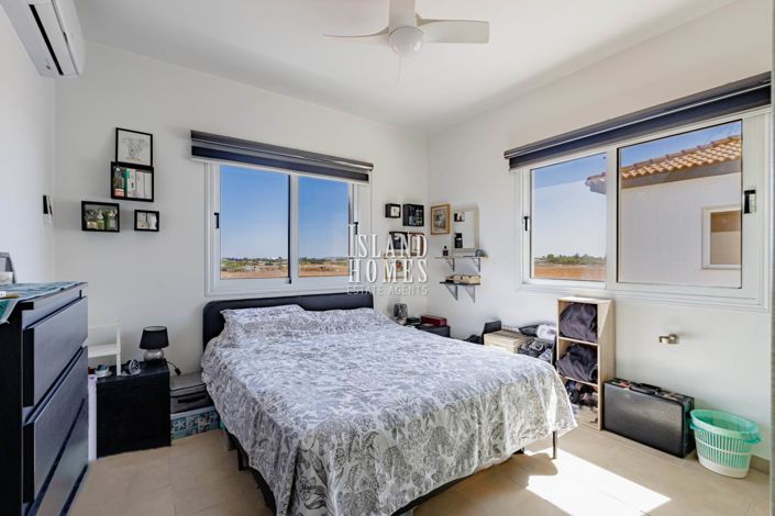 Image No.15-Villa de 2 chambres à vendre à Frenaros