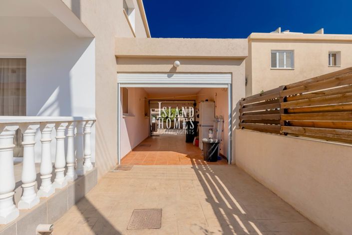 Image No.31-3 Bed Villa for sale