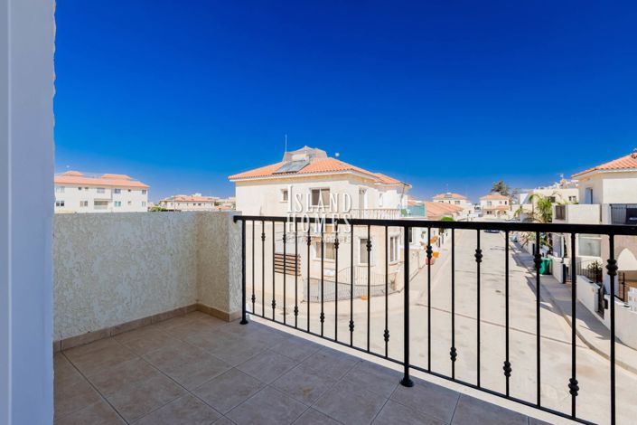 Image No.26-3 Bed Villa for sale