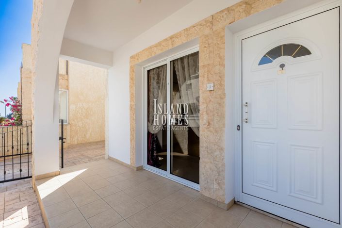 Image No.9-3 Bed Villa for sale