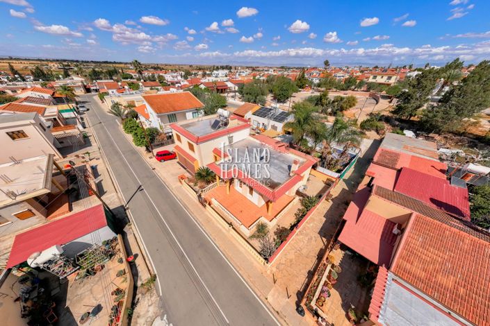 Image No.38-4 Bed Villa / Detached for sale