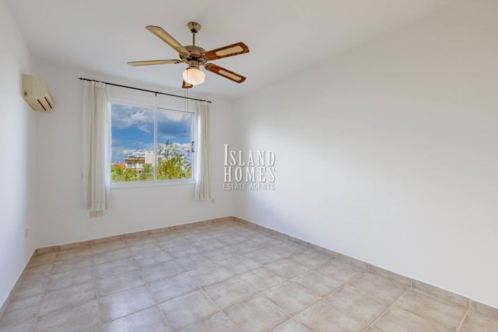 Image No.12-Appartement de 3 chambres à vendre à Deryneia