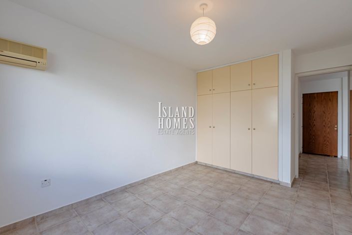 Image No.10-Appartement de 3 chambres à vendre à Deryneia