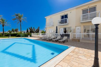 1 - Kapparis, Townhouse