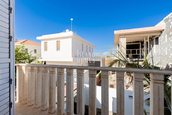 Image No.27-Jumelé de 3 chambres à vendre à Frenaros