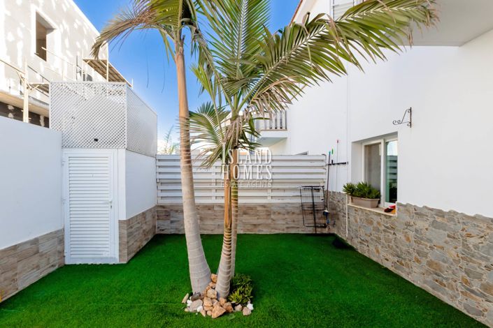 Image No.5-Jumelé de 3 chambres à vendre à Frenaros