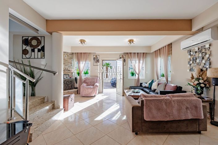 Image No.6-Jumelé de 3 chambres à vendre à Frenaros