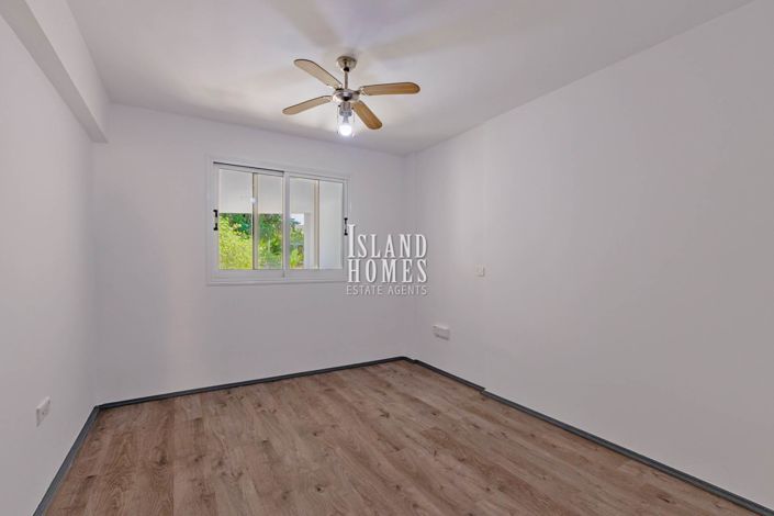 Image No.17-3 Bed Apartment for sale