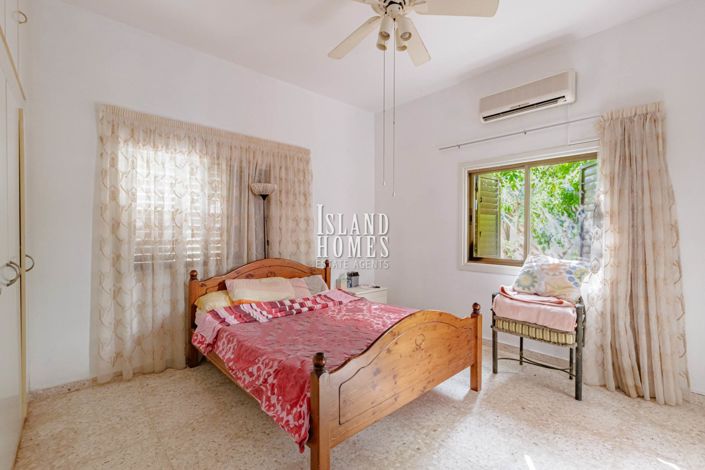 Image No.35-Maison de 5 chambres à vendre à Deryneia