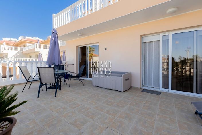 Image No.12-2 Bed Apartment for sale