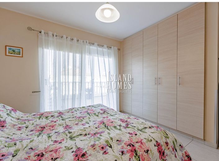 Image No.17-2 Bed Apartment for sale