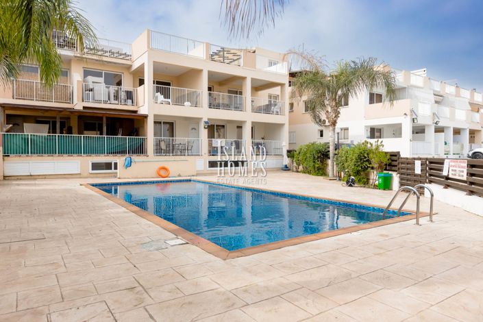 Image No.8-3 Bed Townhouse for sale