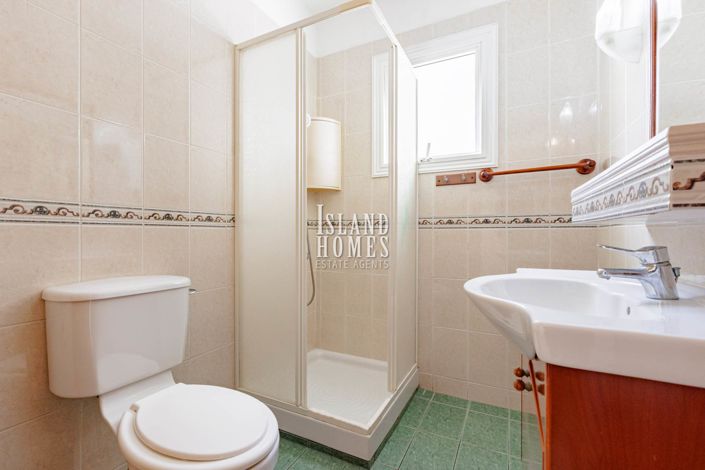 Image No.13-2 Bed Apartment for sale