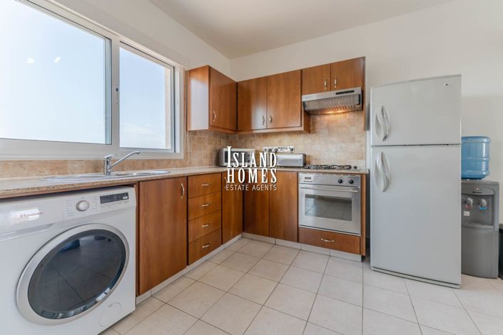 Image No.12-2 Bed Apartment for sale