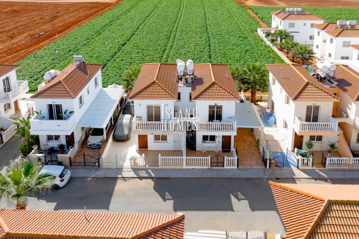 Image No.27-Villa de 2 chambres à vendre à Frenaros