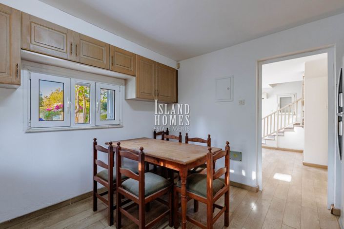 Image No.19-6 Bed Villa / Detached for sale