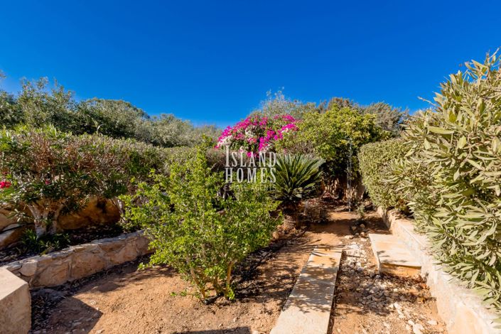 Image No.22-6 Bed Villa / Detached for sale