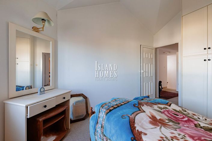 Image No.46-6 Bed Villa / Detached for sale