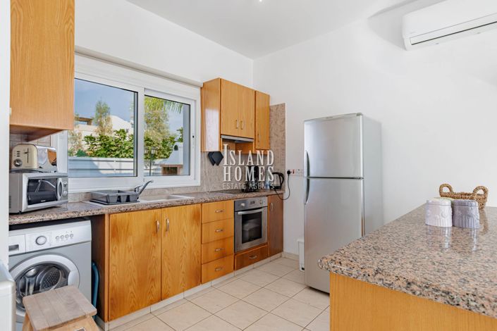 Image No.8-Villa de 2 chambres à vendre à Pernera