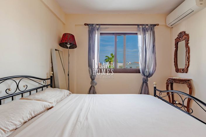 Image No.18-2 Bed Apartment for sale