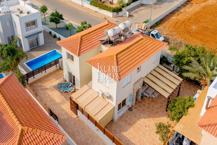 Image No.23-Villa de 2 chambres à vendre à Ayia Triada