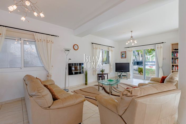 Image No.13-4 Bed Villa / Detached for sale