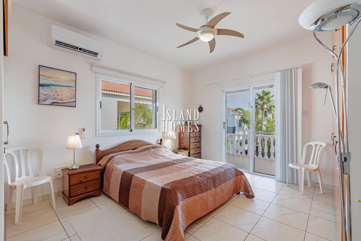 Image No.20-4 Bed Villa / Detached for sale