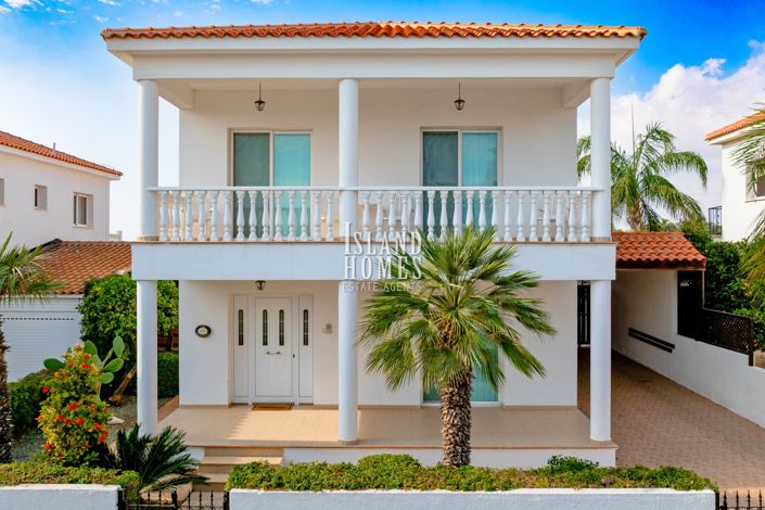 Image No.41-4 Bed Villa / Detached for sale