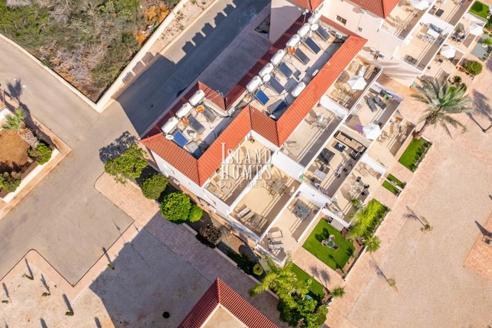 Image No.20-2 Bed Apartment for sale