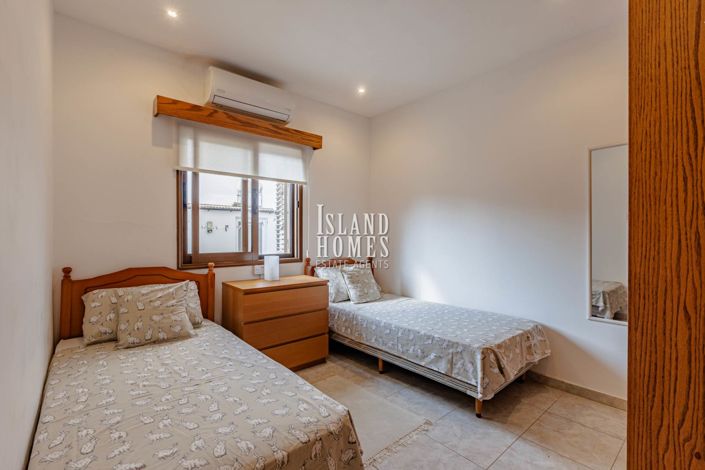 Image No.21-3 Bed Bungalow for sale