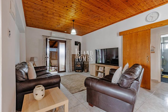 Image No.9-3 Bed Bungalow for sale