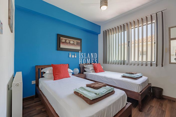 Image No.37-3 Bed Villa / Detached for sale