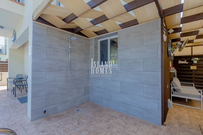 Image No.42-3 Bed Villa / Detached for sale