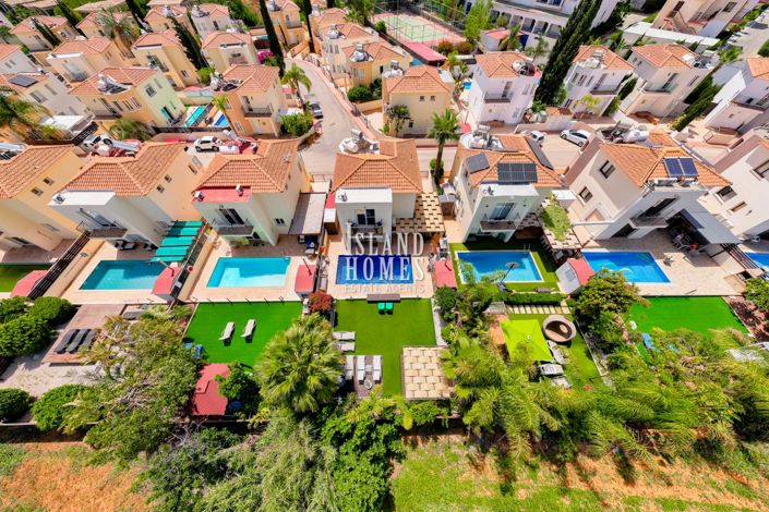 Image No.46-3 Bed Villa / Detached for sale