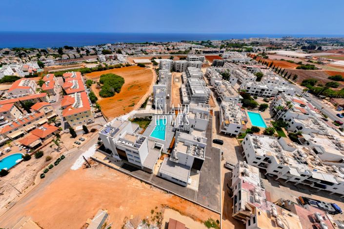 Image No.12-1 Bed Apartment for sale