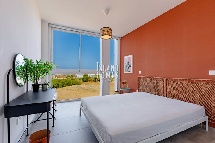 Image No.13-1 Bed Apartment for sale