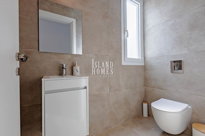 Image No.16-2 Bed Apartment for sale